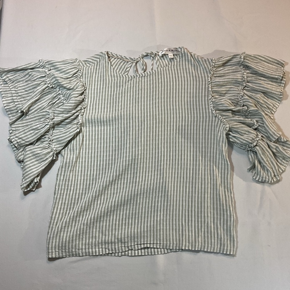 Chelsea & Theadore Womens Striped Gray & White Flutter Ruffle Sleeve, Sz M Shirt